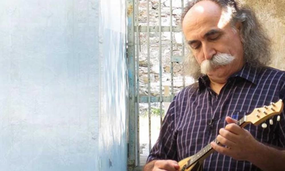 Θλίψη στη Μουσική: Πέθανε ο ρεμπέτης Αγάθωνας Ιακωβίδης